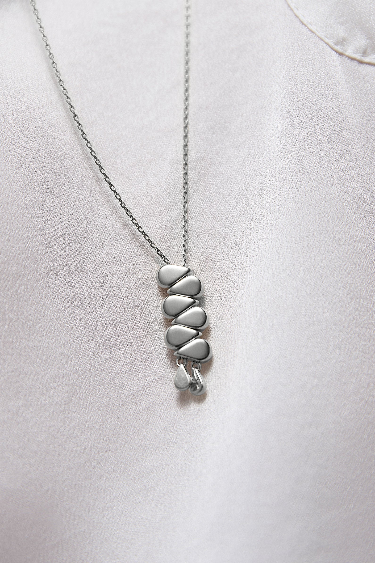 ЗОЛОТЕ КОЛЬЄ 6-В-1 ПЕПІТА